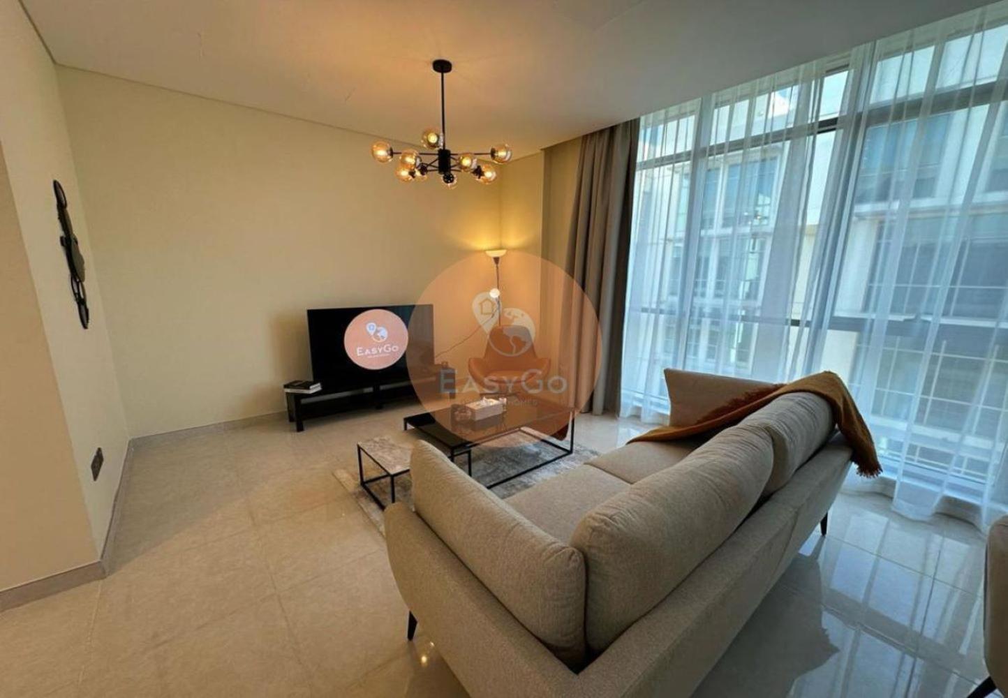 Easygo - Polo 1 Bedroom Community View Apartment Dubai